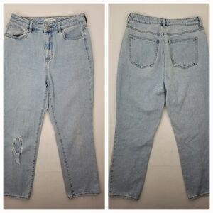 Pacsun Sz 28 Mom Jeans Distressed Light Wash Rigid 100% Cotton